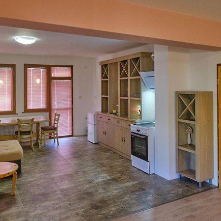 פלבן Mushrooms House מראה חיצוני תמונה